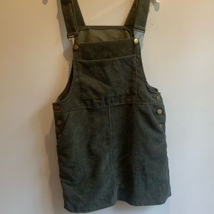 Green corduroy dress with pockets, size small